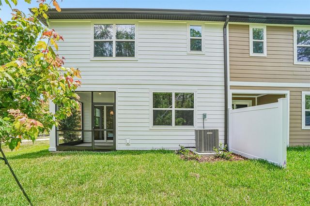 7524 DEER VALLEY CIRCLE, Tampa, FL 33635