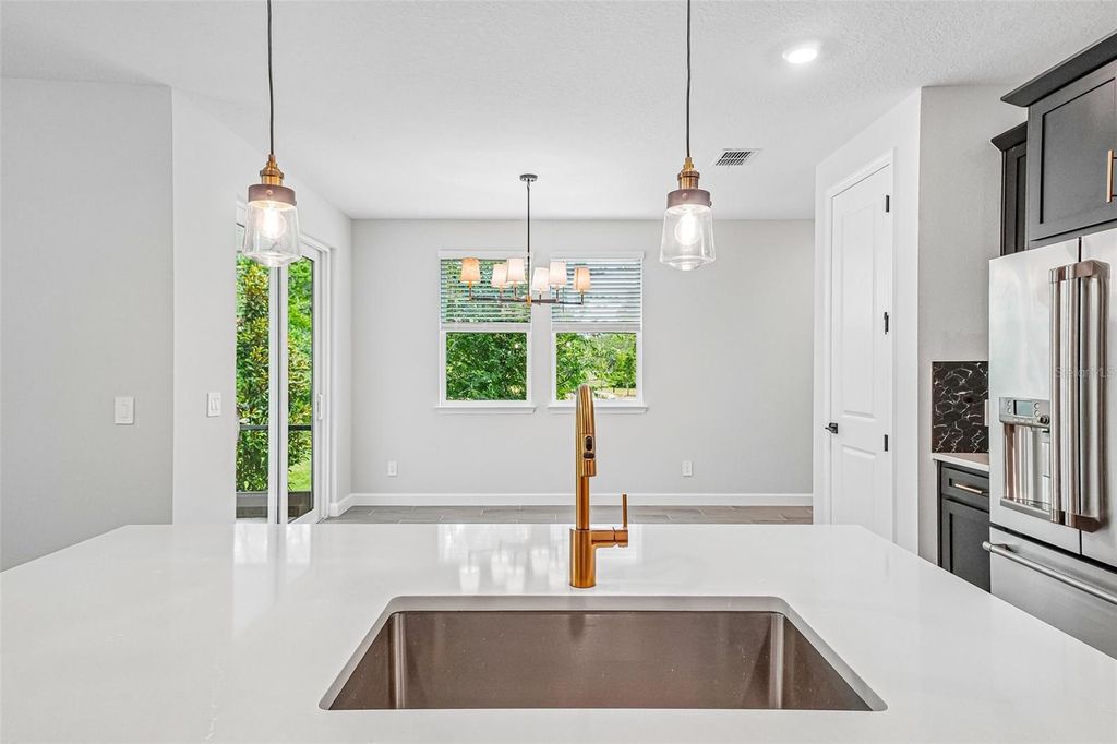 Image 28 of property listing at 7524 DEER VALLEY CIRCLE, Tampa, FL 33635