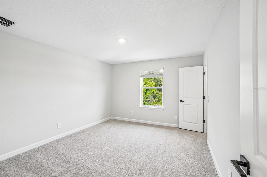 Image 44 of property listing at 7524 DEER VALLEY CIRCLE, Tampa, FL 33635