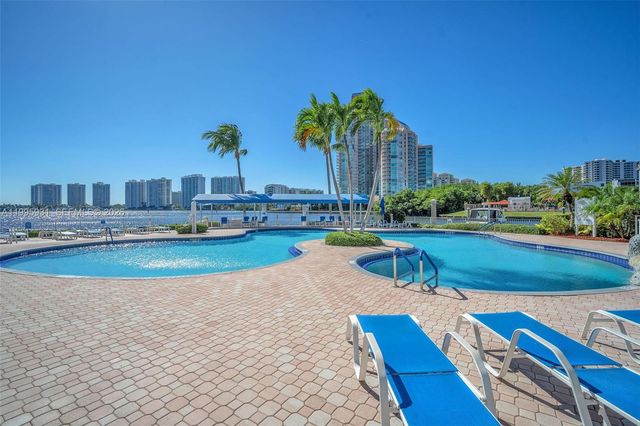 3500 Mystic Pointe Drive 3001, Aventura, FL 33180