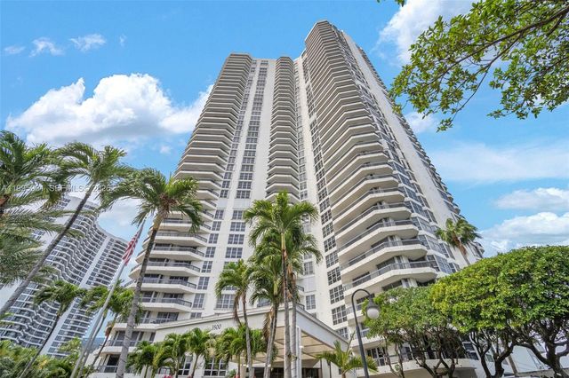 3500 Mystic Pointe Drive 3001, Aventura, FL 33180