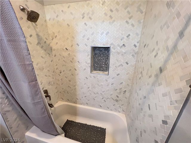 4760 Windy Hollow Street, Las Vegas, NV 89130