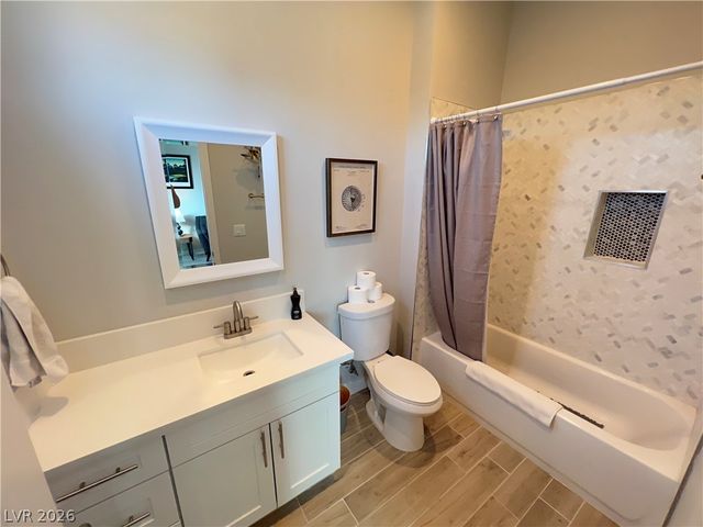 4760 Windy Hollow Street, Las Vegas, NV 89130