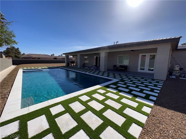 4760 Windy Hollow Street, Las Vegas, NV 89130