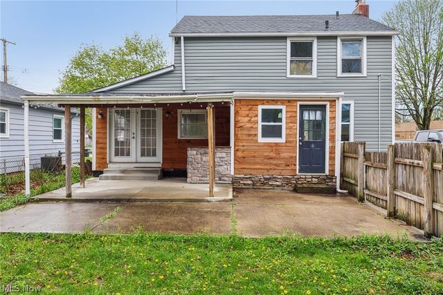 513 Gulf Road, Elyria, OH 44035