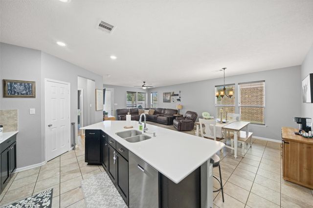 1118 Upton Court, Conroe, TX 77304