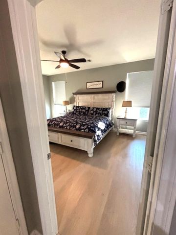 1118 Upton Court, Conroe, TX 77304