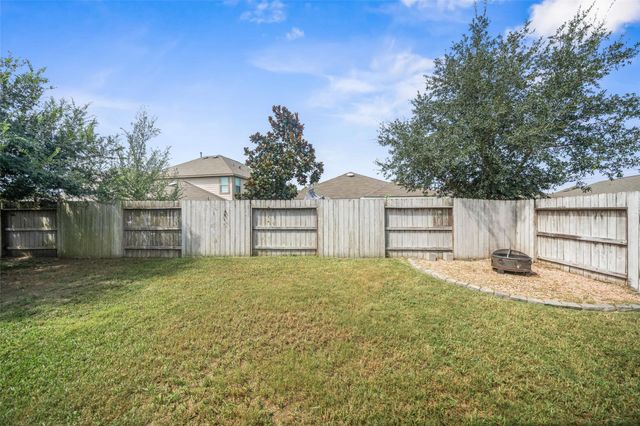 1118 Upton Court, Conroe, TX 77304