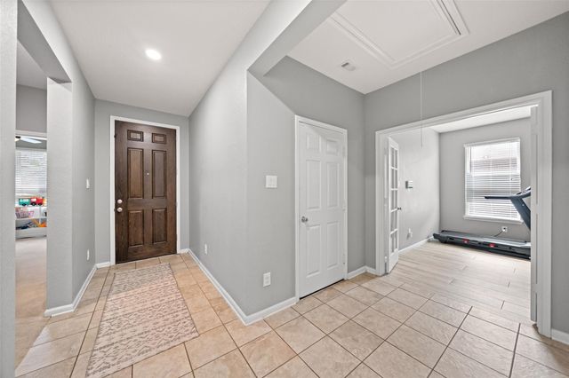 1118 Upton Court, Conroe, TX 77304