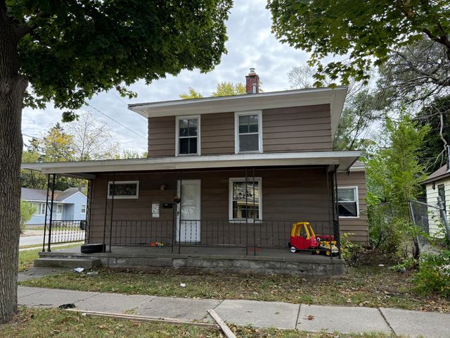 297 E Forest Avenue, Muskegon City, MI 49442