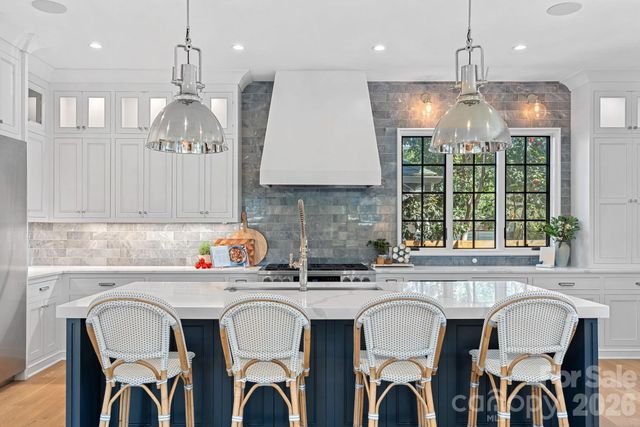 700 Clement Avenue, Charlotte, NC 28204