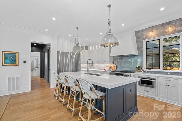 700 Clement Avenue, Charlotte, NC 28204