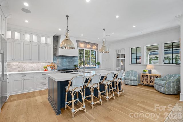 700 Clement Avenue, Charlotte, NC 28204