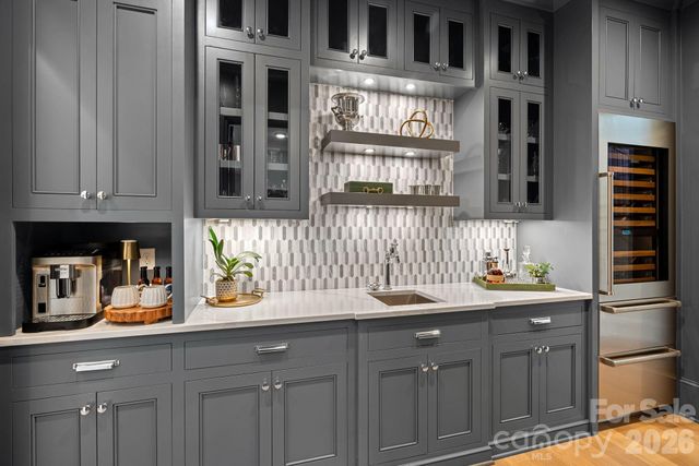 700 Clement Avenue, Charlotte, NC 28204