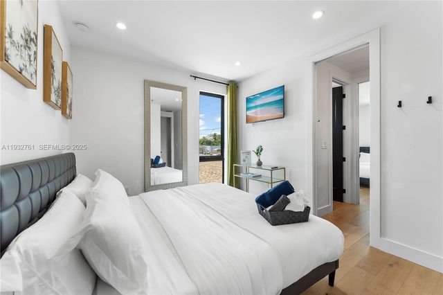 58 NW 52nd St, Miami, FL 33127