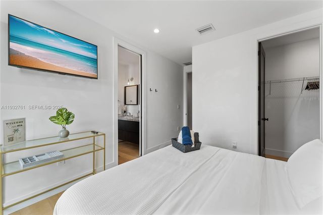 58 NW 52nd St, Miami, FL 33127