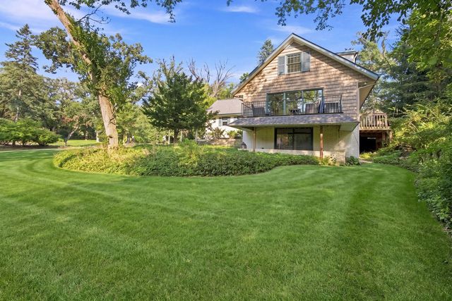 36 Marryat Road, Trout Valley, IL 60013