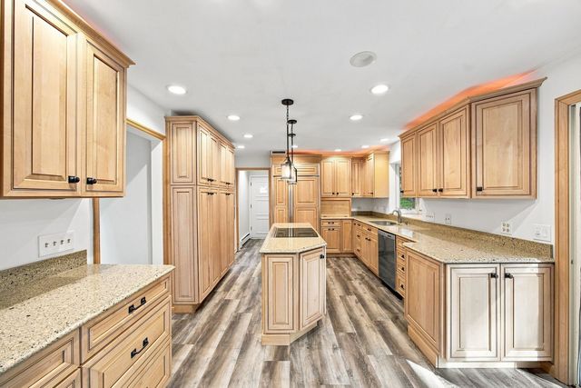 36 Marryat Road, Trout Valley, IL 60013