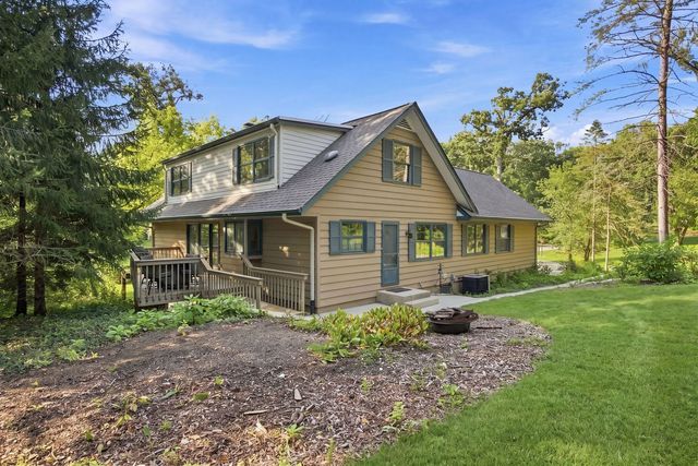 36 Marryat Road, Trout Valley, IL 60013