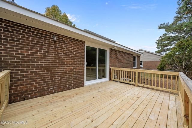 106 Ronny Court, Jacksonville, NC 28546