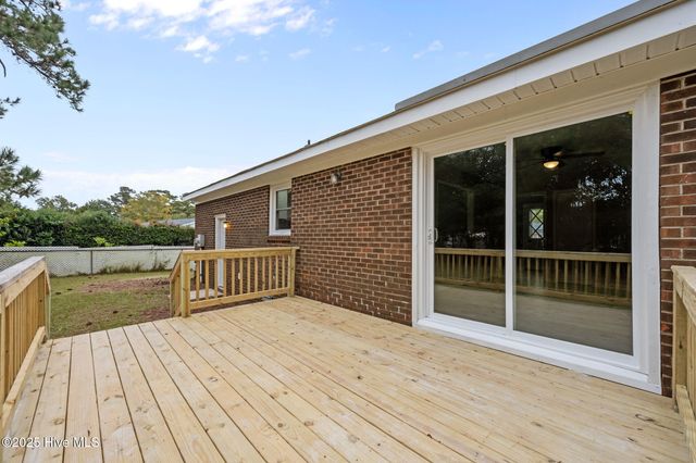 106 Ronny Court, Jacksonville, NC 28546