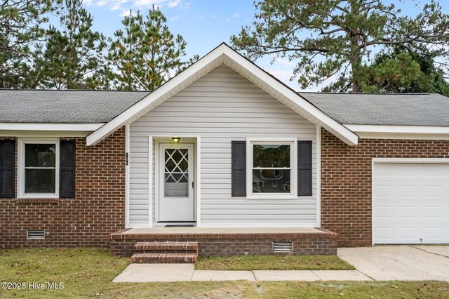 106 Ronny Court, Jacksonville, NC 28546