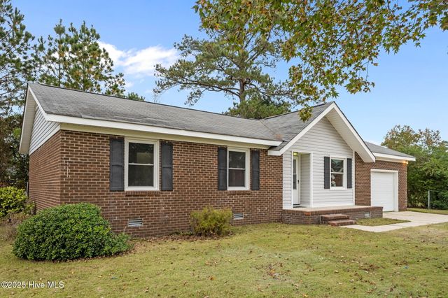 106 Ronny Court, Jacksonville, NC 28546