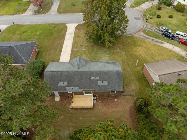 106 Ronny Court, Jacksonville, NC 28546