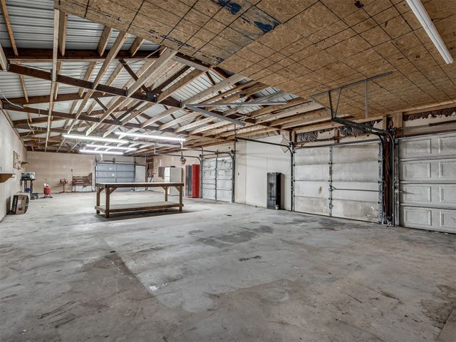 16101 S Rock Creek Road, Shawnee, OK 74801