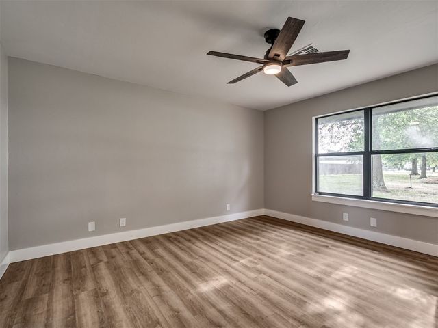 16101 S Rock Creek Road, Shawnee, OK 74801