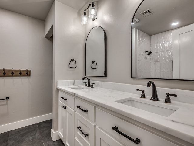 16101 S Rock Creek Road, Shawnee, OK 74801