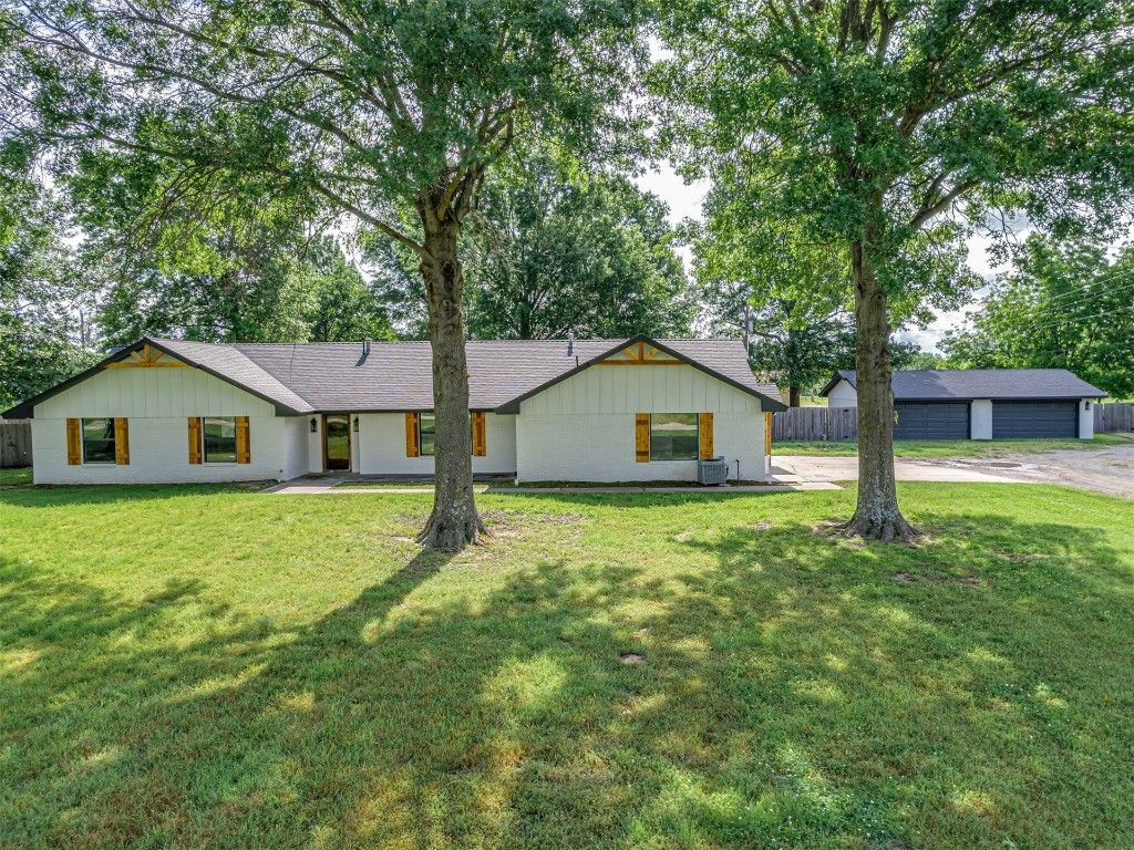 16101 S Rock Creek Road, Shawnee, OK 74801