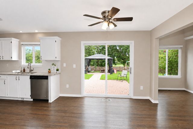 21503 W Georgetown Drive, Plainfield, IL 60544