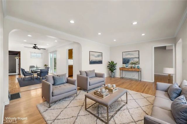 2162 Charlemagne, Long Beach, CA 90815