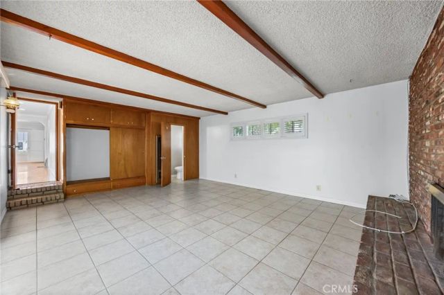 2162 Charlemagne, Long Beach, CA 90815