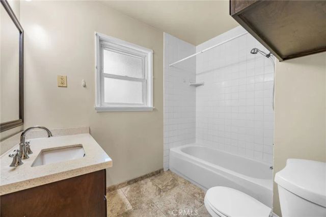 2162 Charlemagne, Long Beach, CA 90815