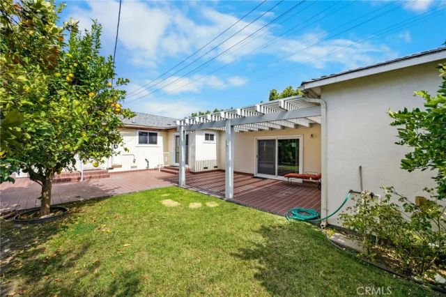 2162 Charlemagne, Long Beach, CA 90815