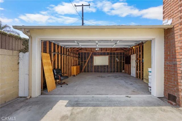 2162 Charlemagne, Long Beach, CA 90815