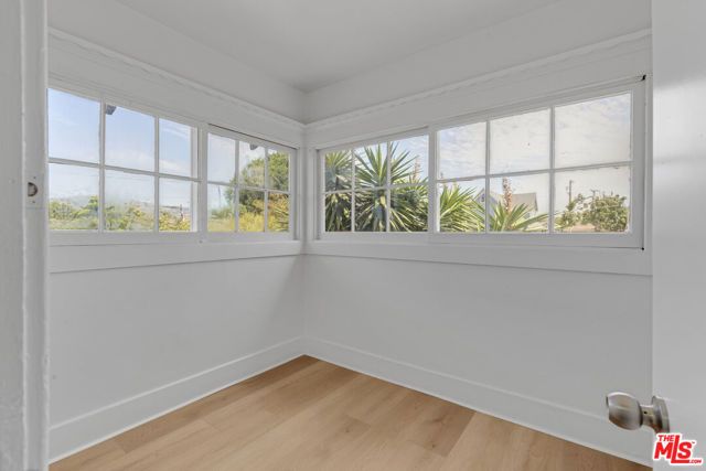 372 W 11th Street, San Pedro (los Angeles), CA 90731