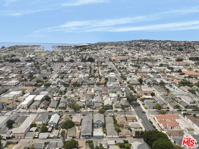 372 W 11th Street, San Pedro (los Angeles), CA 90731