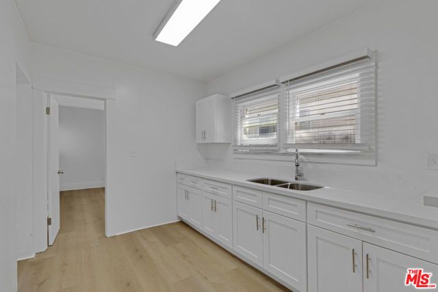 372 W 11th Street, San Pedro (los Angeles), CA 90731