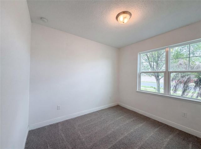 528 BELLISSIMO PLACE, Howey In The Hills, FL 34737