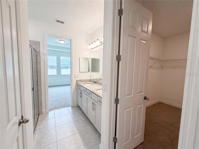 528 BELLISSIMO PLACE, Howey In The Hills, FL 34737