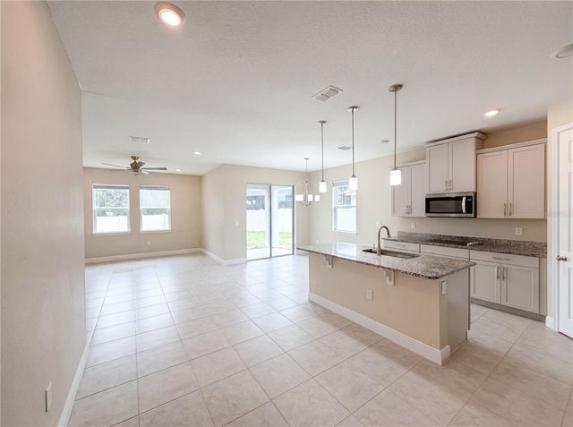 528 BELLISSIMO PLACE, Howey In The Hills, FL 34737