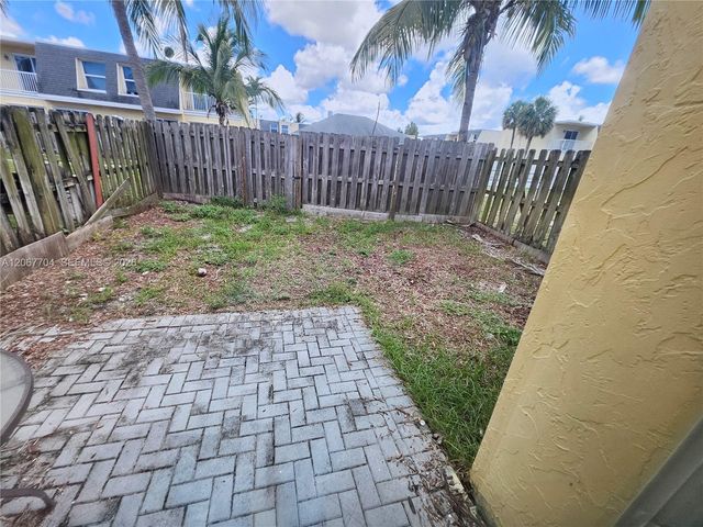 517 SW 1st Court, Boynton Beach, FL 33435