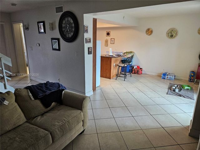 517 SW 1st Court, Boynton Beach, FL 33435