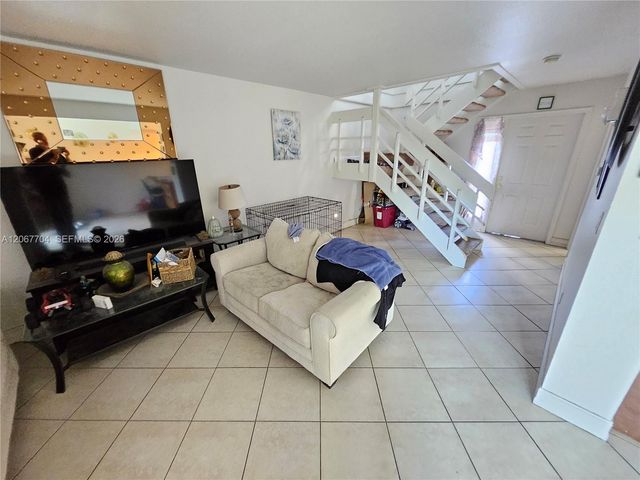 517 SW 1st Court, Boynton Beach, FL 33435