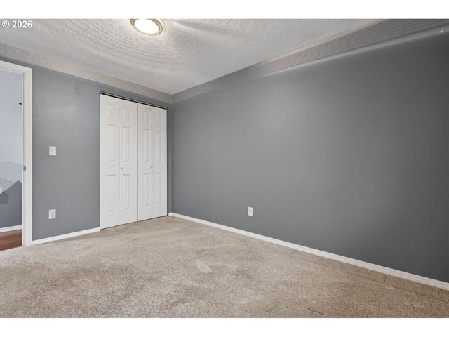 17285 Sw HART Way, Beaverton, OR 97007