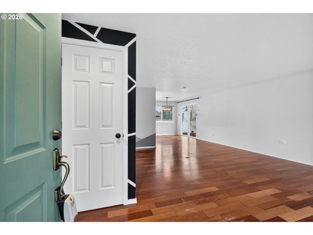 17285 Sw HART Way, Beaverton, OR 97007