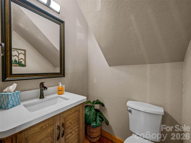 242 Panoramic Loop, Maggie Valley, NC 28751
